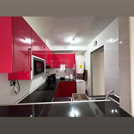 Helena House Апартаменты *